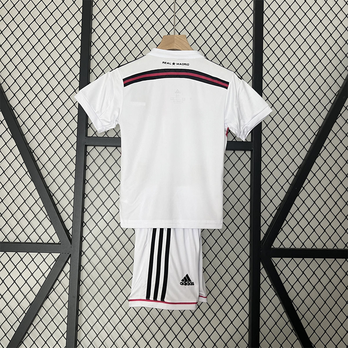 Kit Infantil Real Madrid Retrô - 2014/15