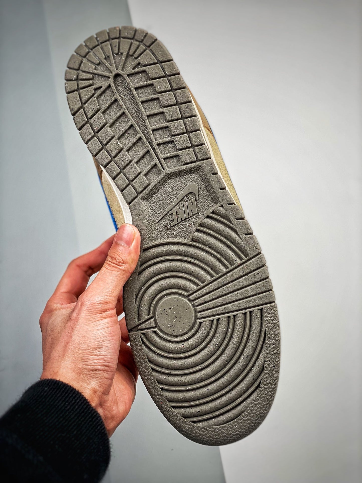 Nike Dunk Low 'size? Dark Driftwood'