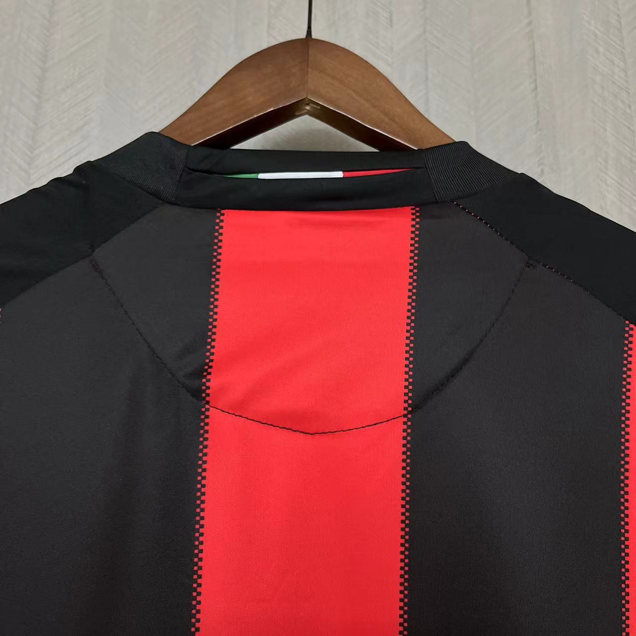 Camisa Milan Retrô Longa - 2010