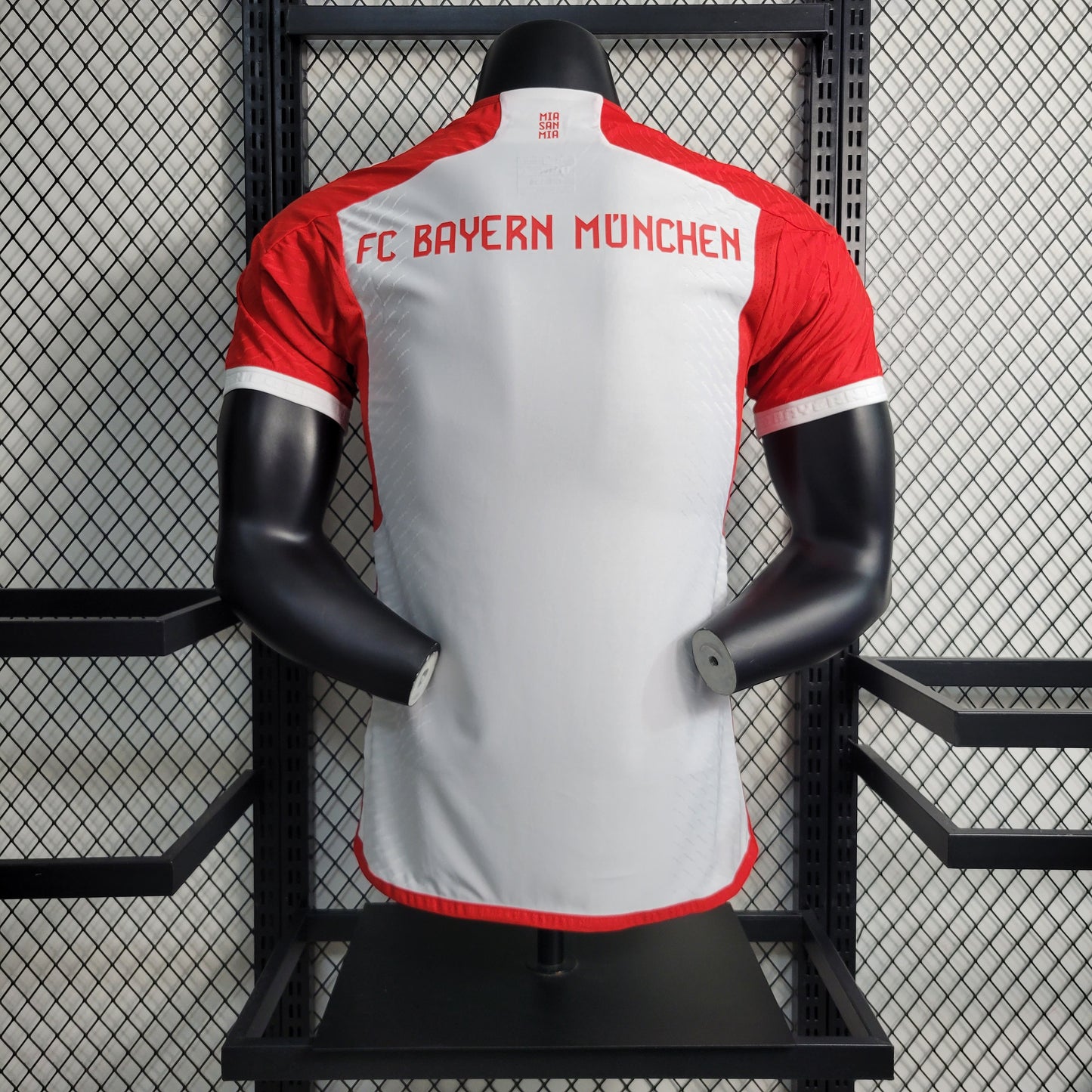 Camisa Bayern 1 - Versão Jogador - 2023/24