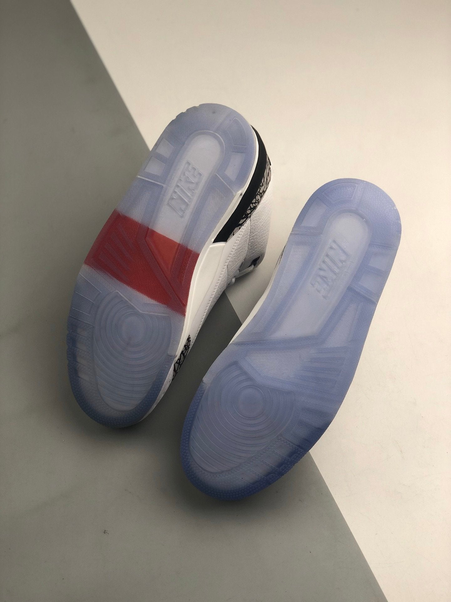 Air Jordan 3 Retro "Free Throw Line White Cement"