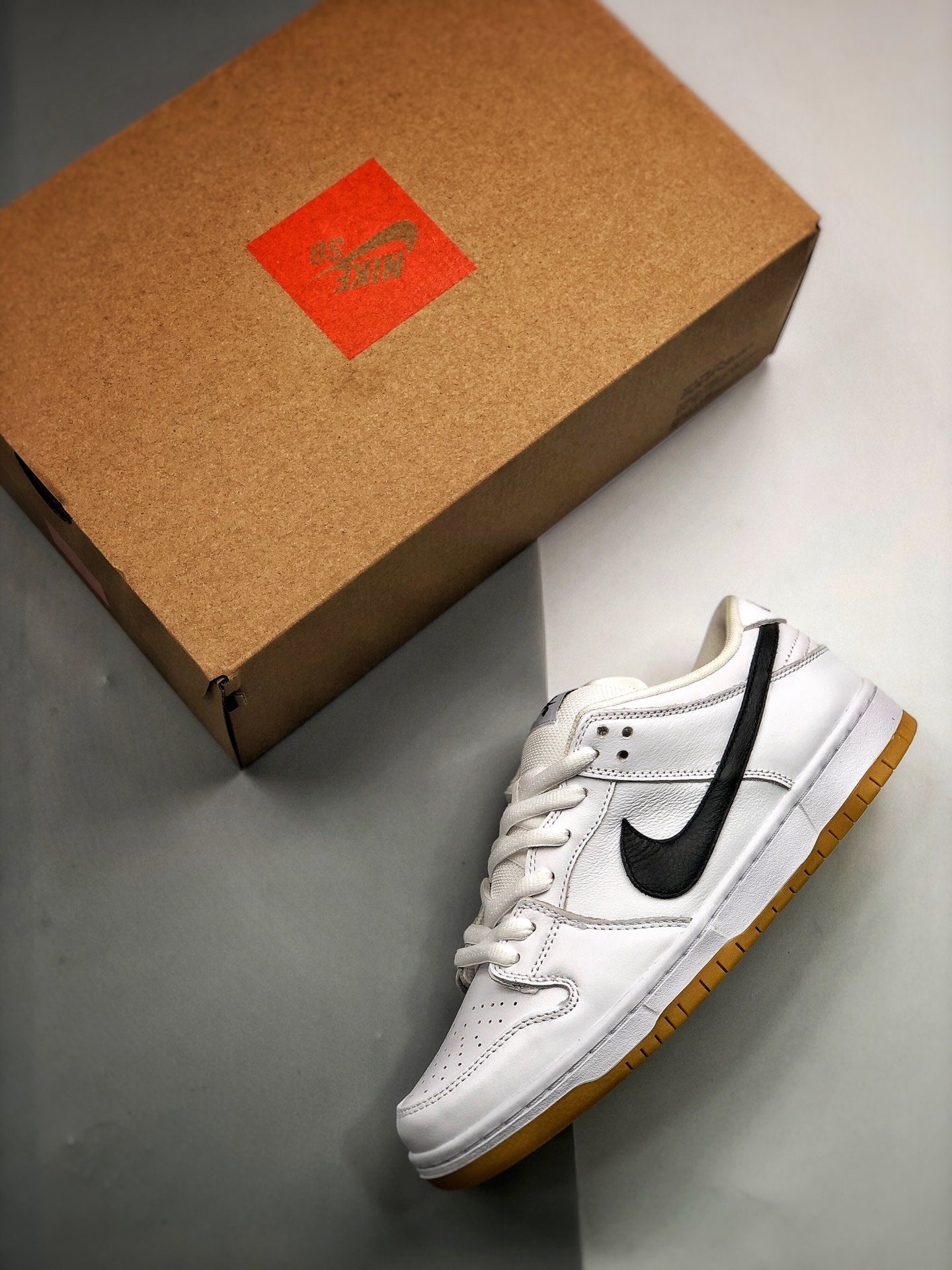 Nike SB Dunk Low Orange Label White