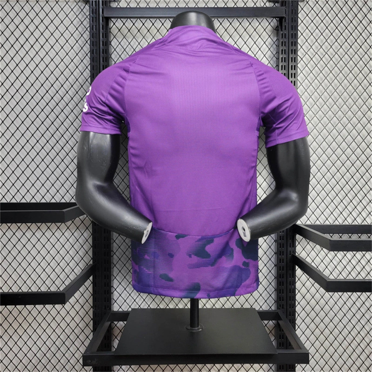 Camisa Fullham 3 - Modelo Jogador - 2024/25