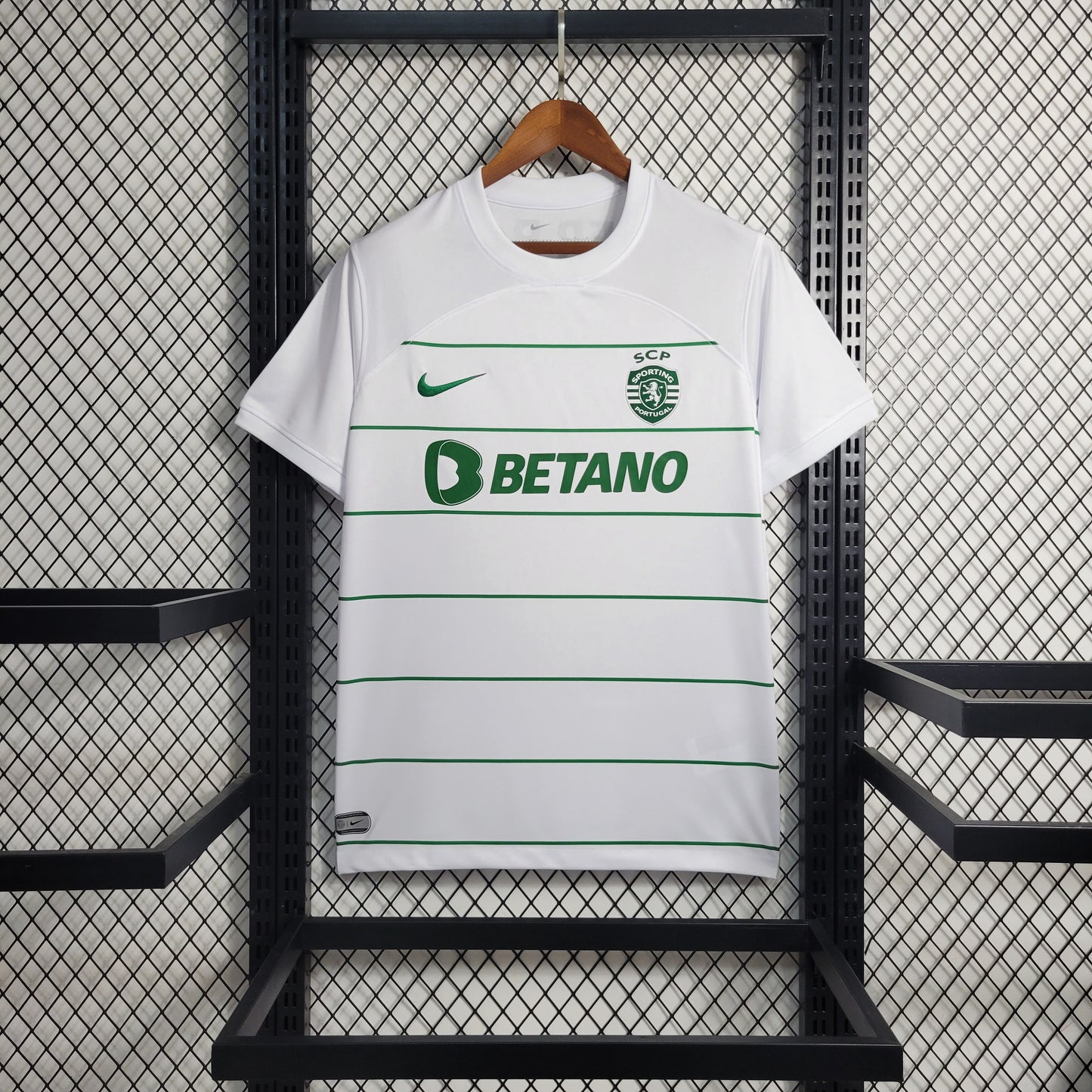 Camisa Sporting 2 - 2023/24