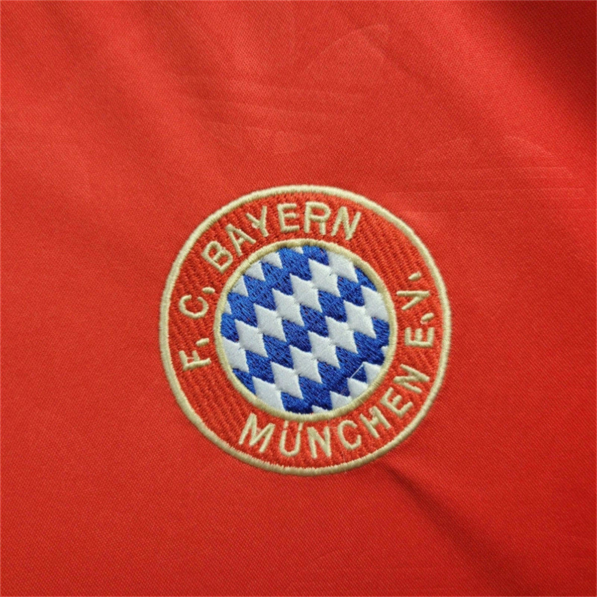 Camisa Bayern Black - Edição Especial Red - 2024/25