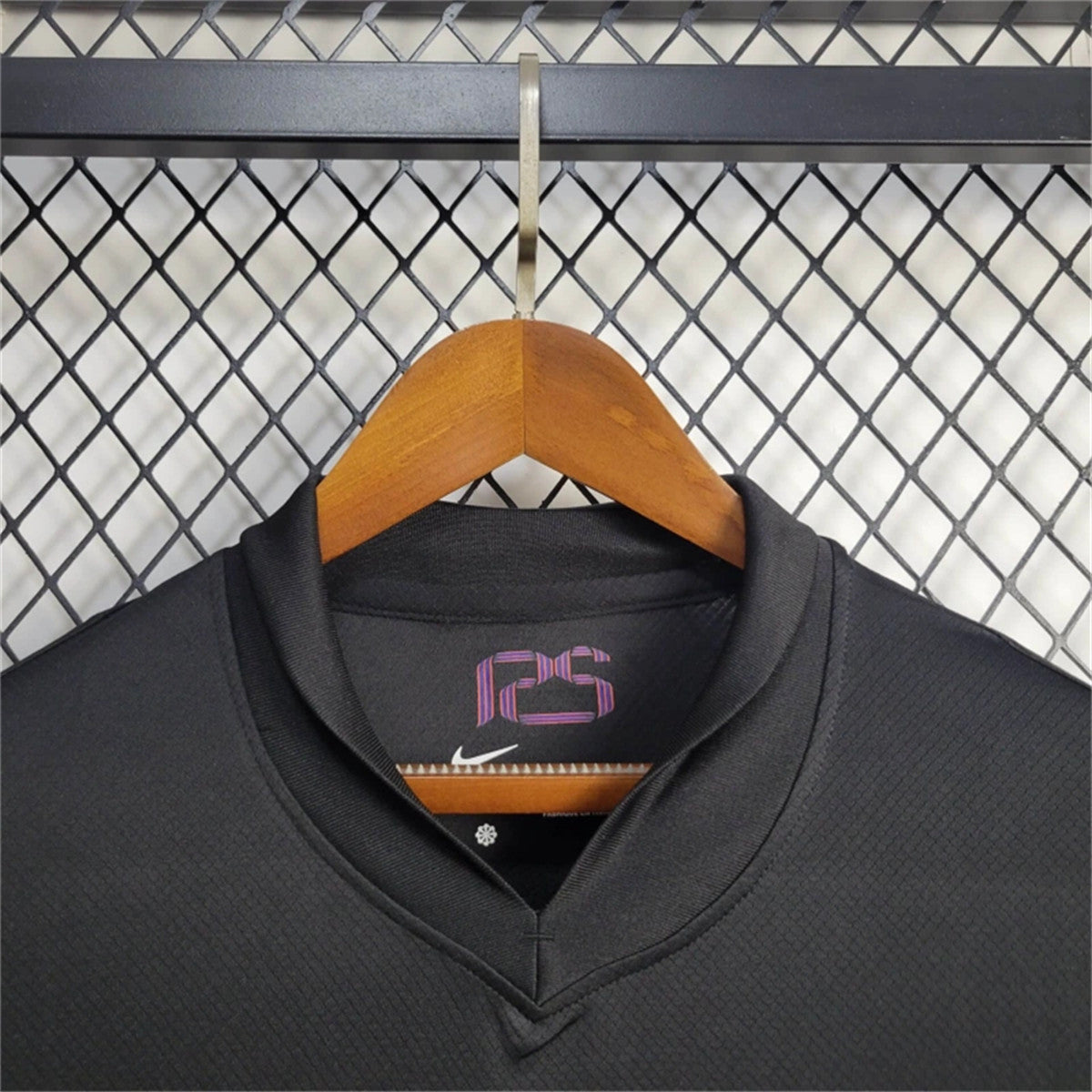 Camisa Barcelona 2 - Manga Longa - 2024/25