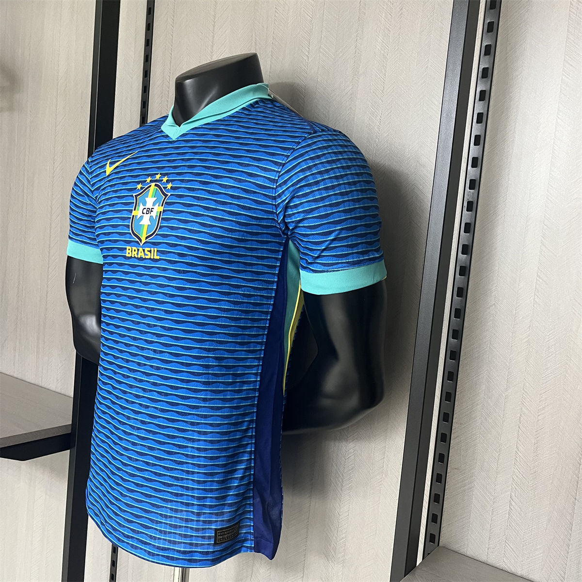 Camisa Brasil 2 - Modelo Jogador - 2024/25