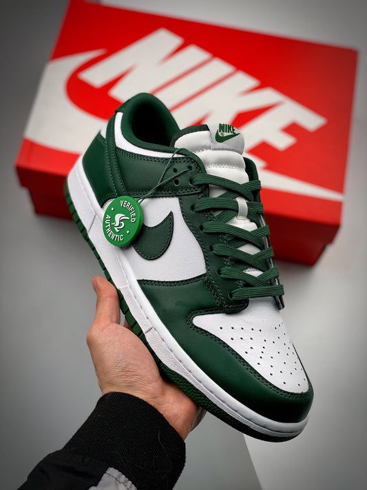 Nike Dunk Low Varsity Green