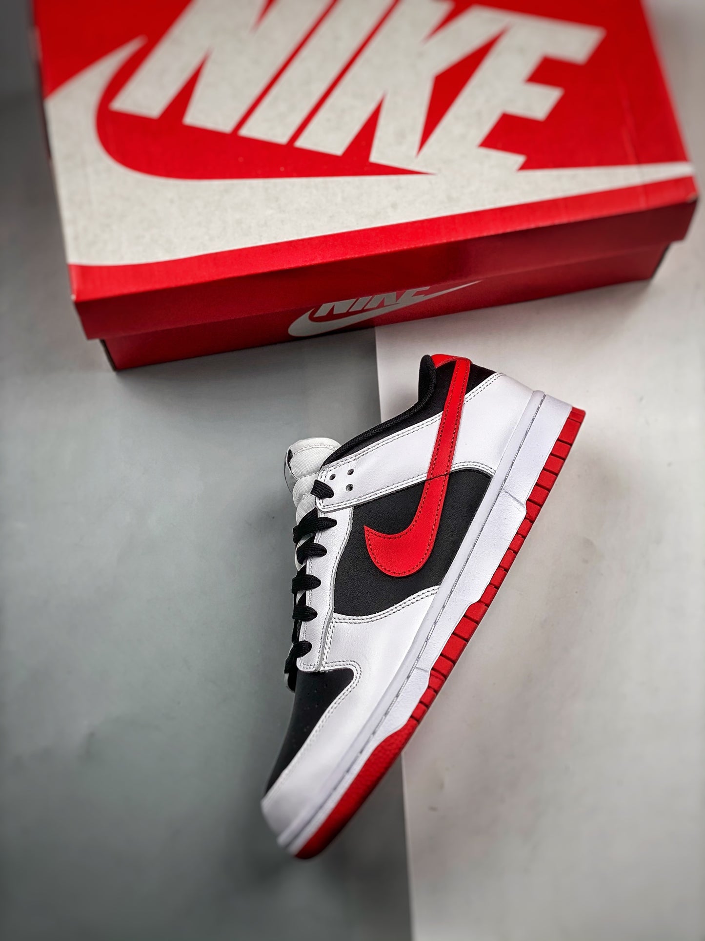 Nike Dunk Low Retro White Black University Red