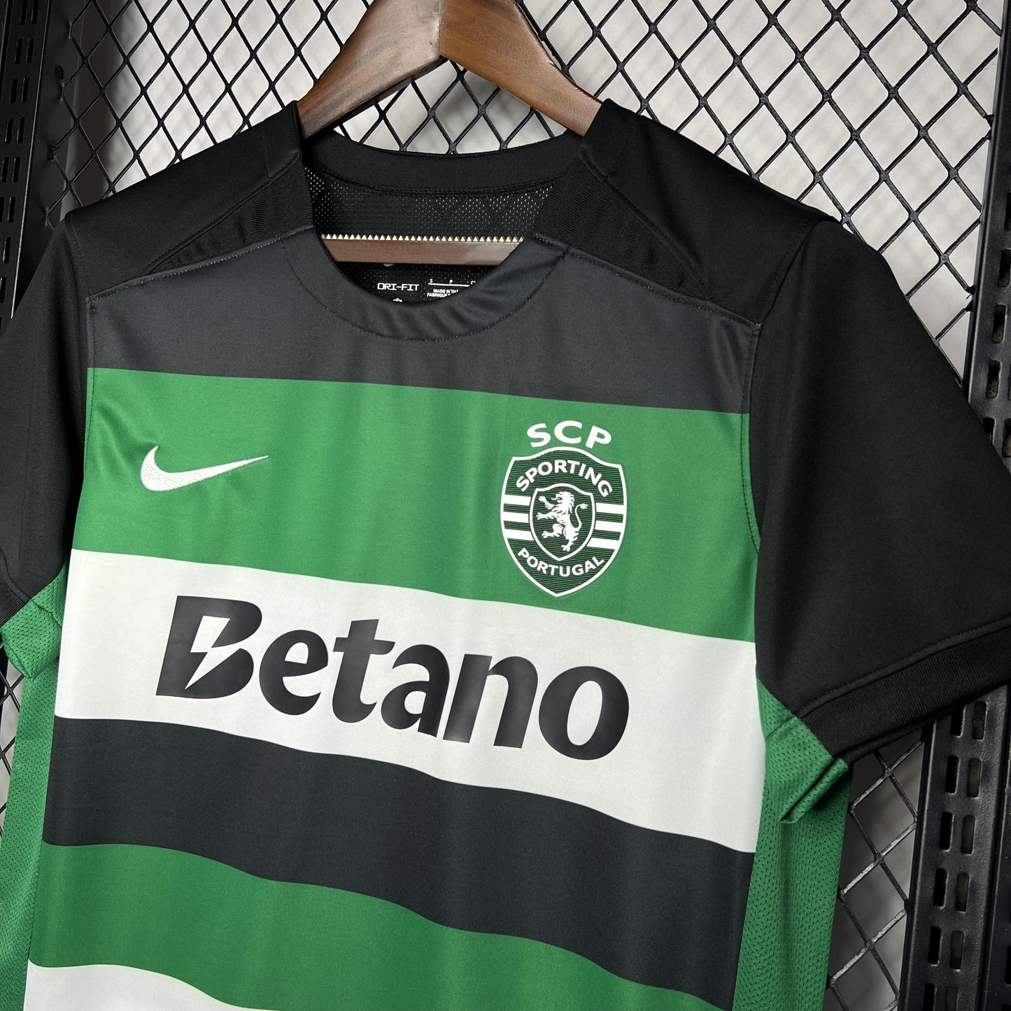 Camisa Sporting 1 - 2024/25