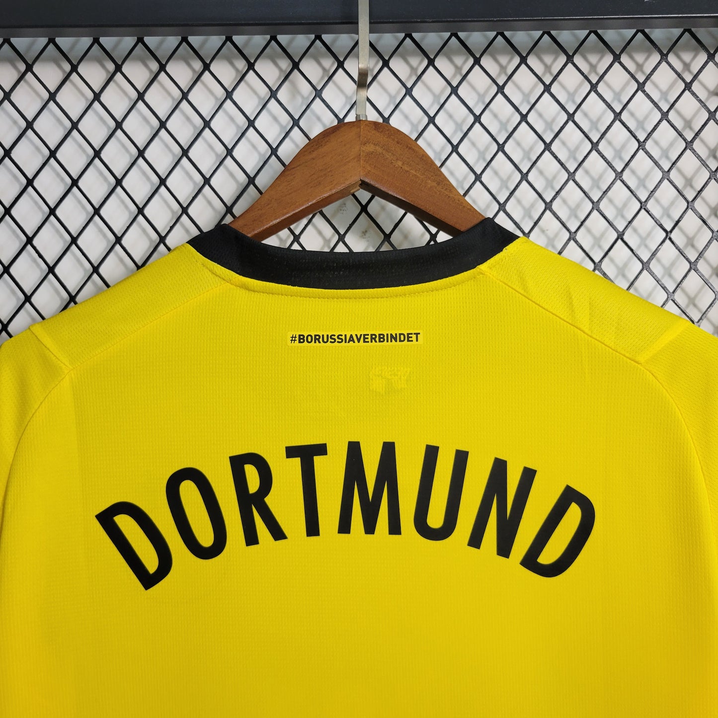 Camisa Borussia Dortmund 1 - 23/24