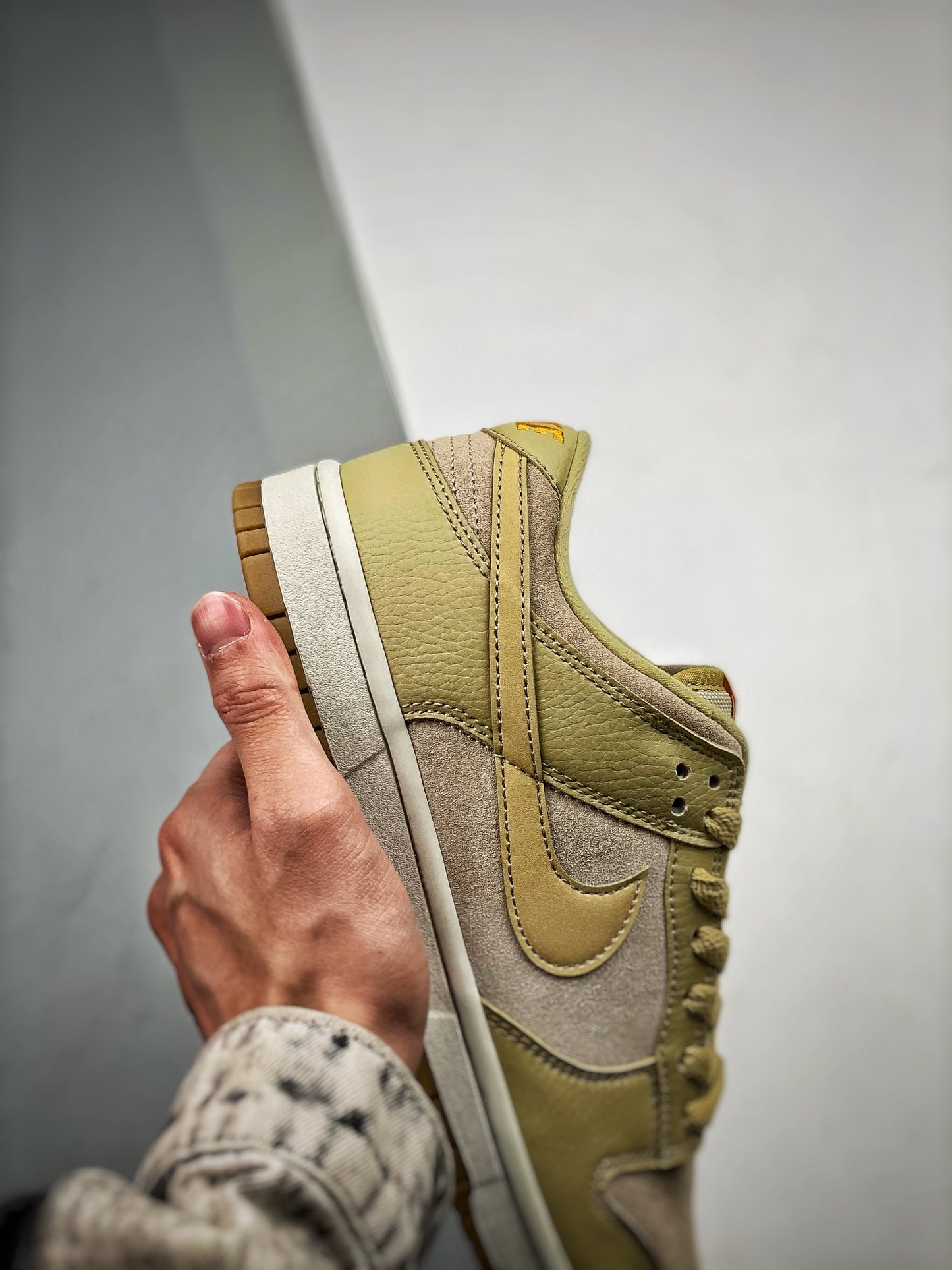 Nike Dunk Low Khaki Suede Gum