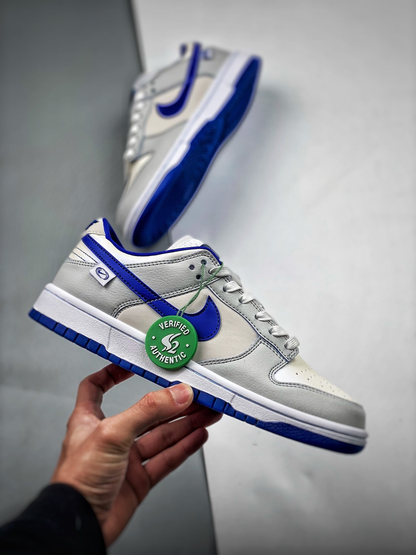 Tênis Nike Dunk Low Worldwide Pack - White Game Royal