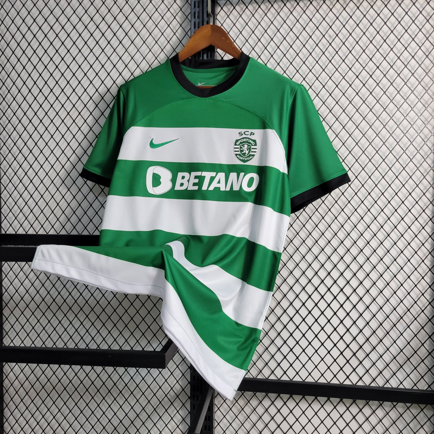 Camisa Sporting 1 - 2023/24