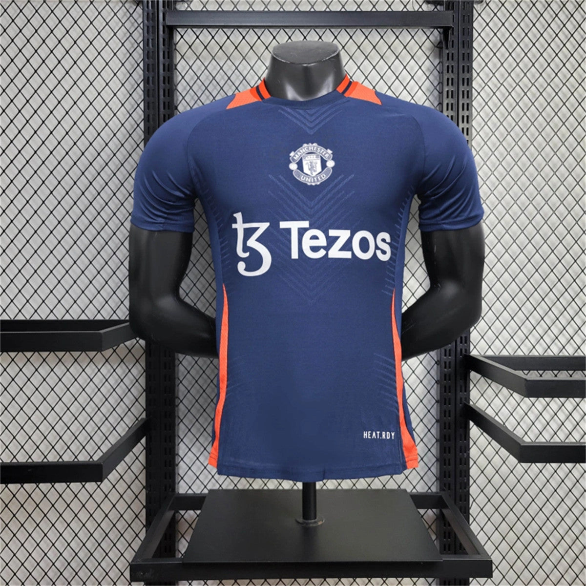 Camisa Manchester United - Treino - Versão Jogador - 2024/25