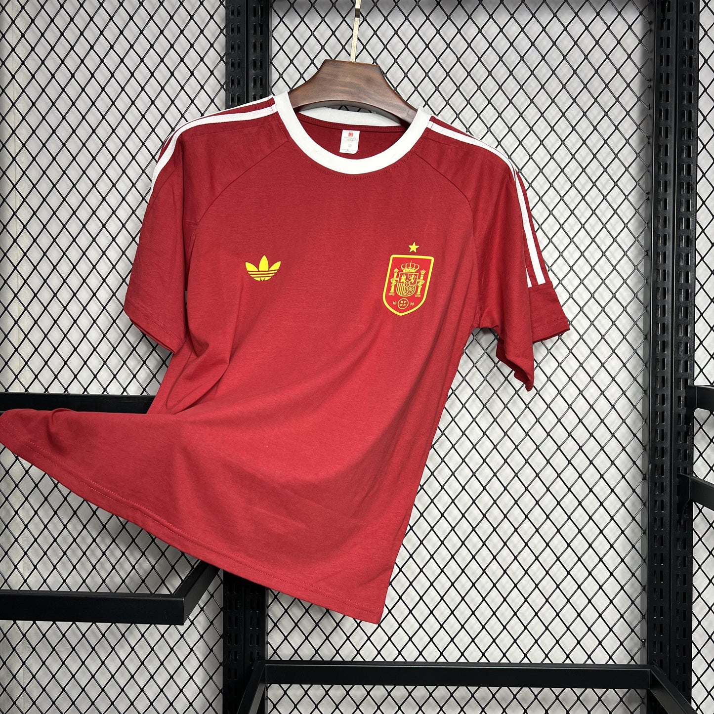 Camisa Espanha Estilo Retrô 2 - 2024/25