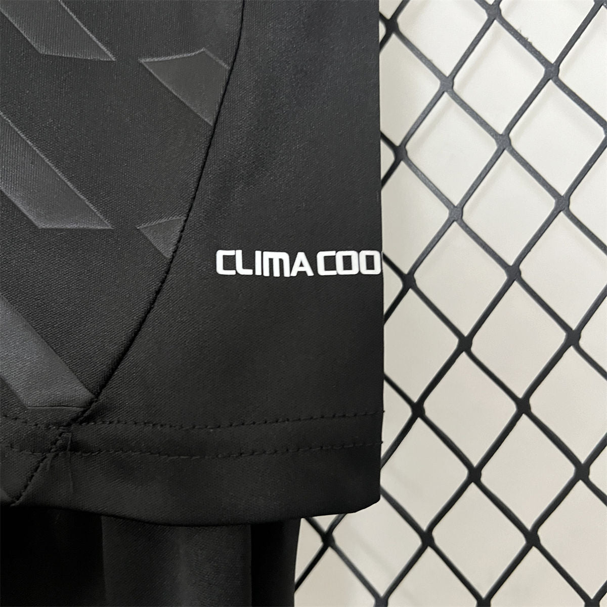 Kit Infantil Real Madrid 2 Retrô - 2011/12