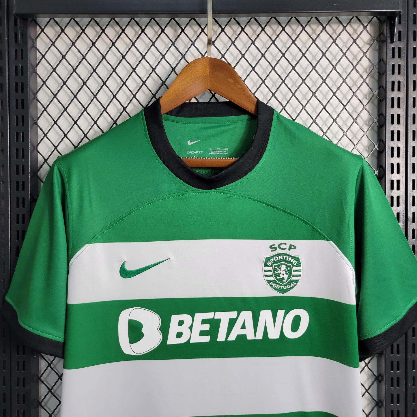 Camisa Sporting 1 - 2023/24