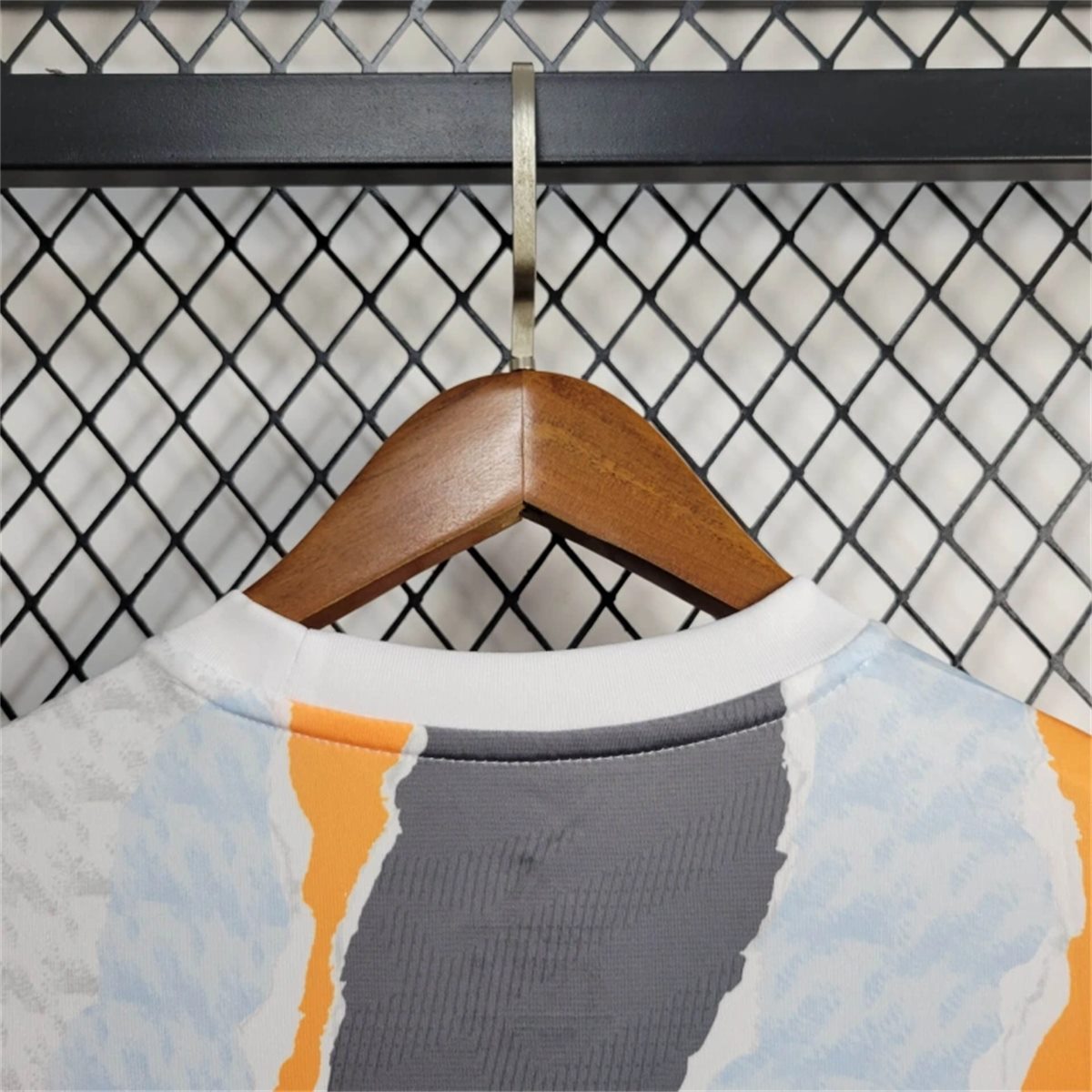 Camisa Real Madrid - Pré-jogo - 2024/25