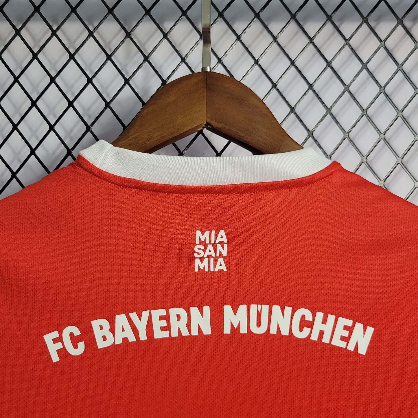 Kit Infantil Bayern 1 - 2022/23