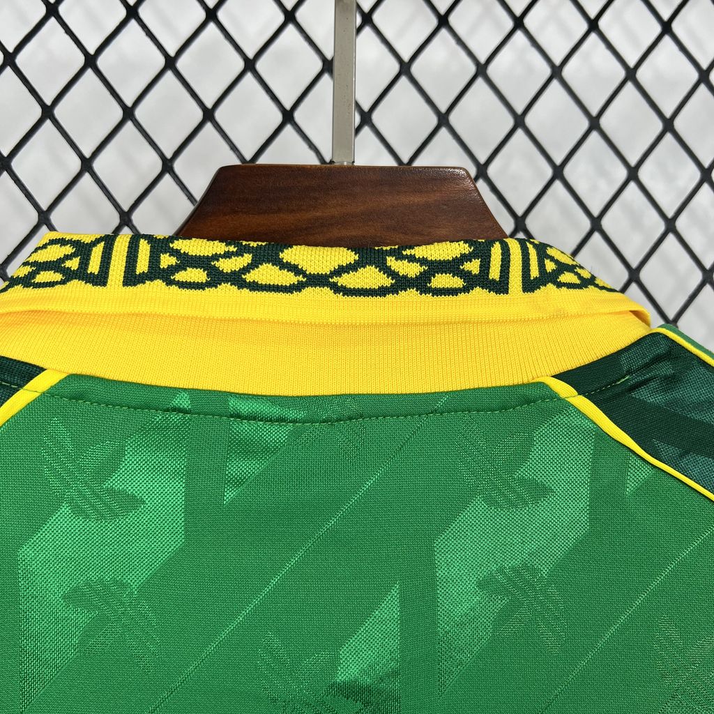 Camisa Celtic - Retrô Style - Manga Longa - 2024/25