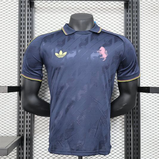 Camisa Juventus - Retro Version - Versão Jogador - 2024/25