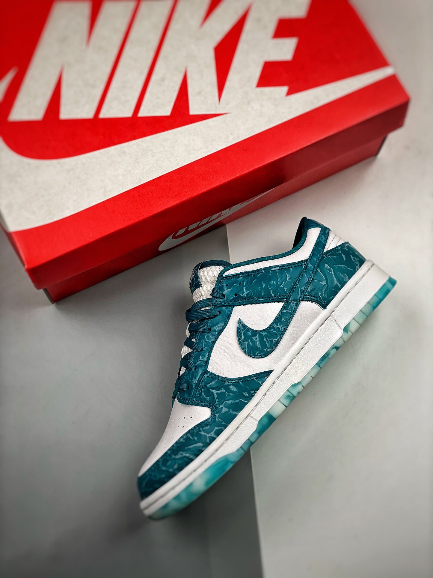 Tênis Nike Dunk Low Ocean