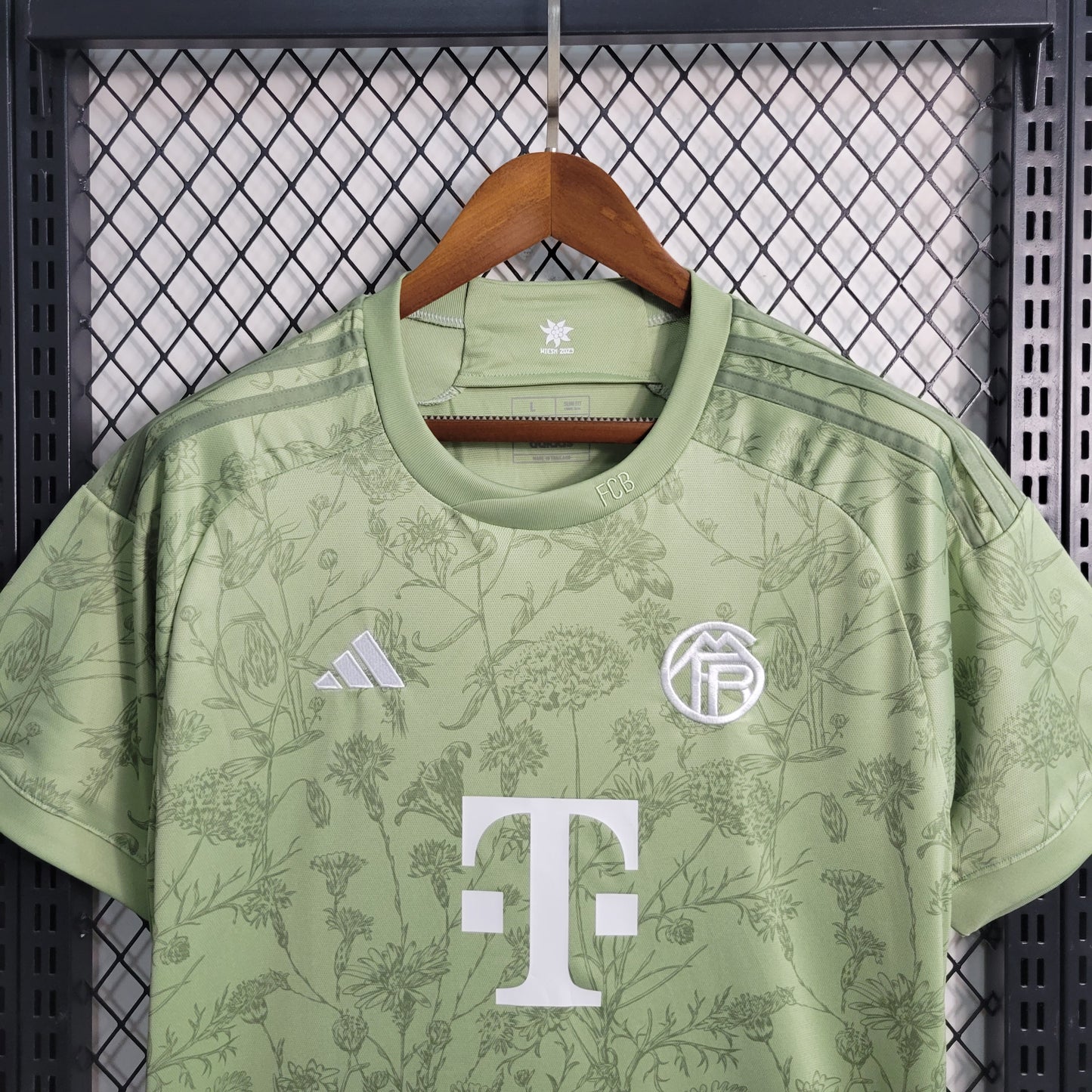 Camisa Bayern - Oktoberfest - 23/24