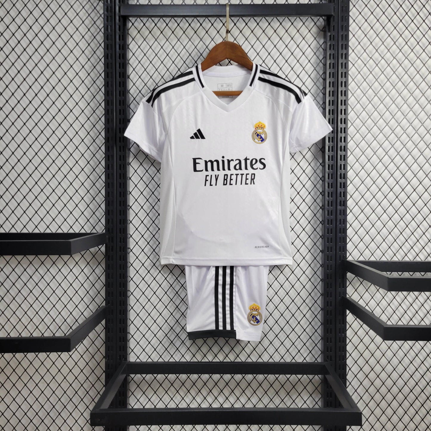 Kit Infantil Real Madrid 1- 2024/25