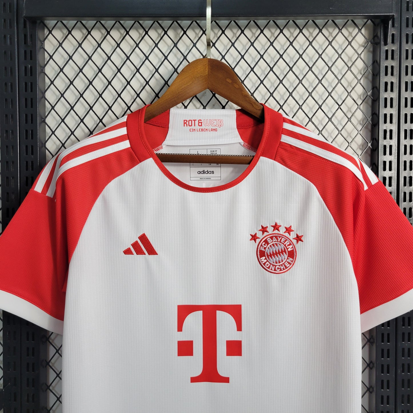 Camisa Bayern 1 - 23/24