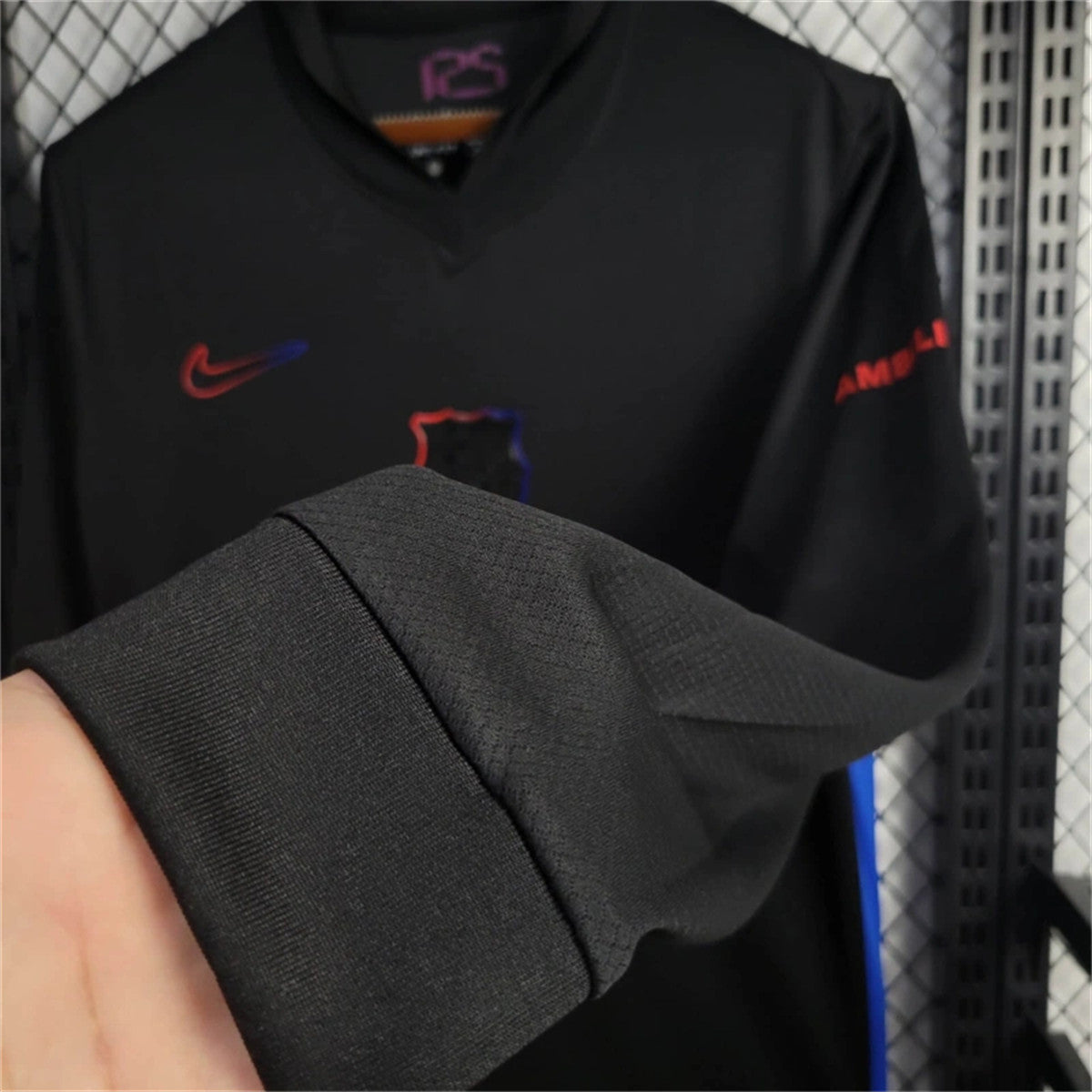 Camisa Barcelona 2 - Manga Longa - 2024/25