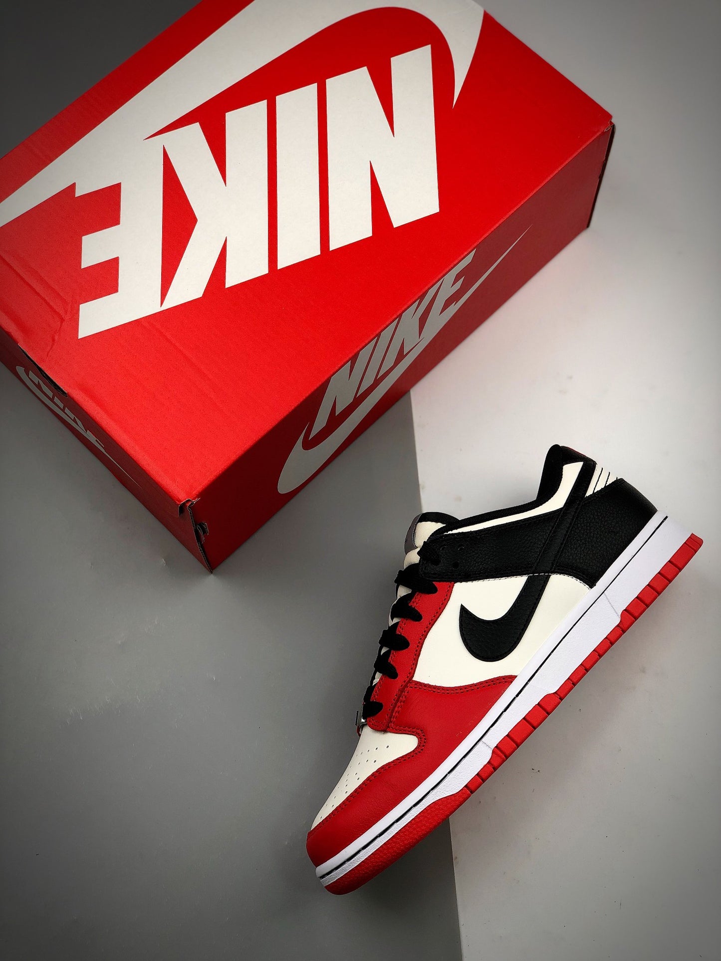 Nike NBA x Dunk Low EMB 75th Anniversary - Bulls