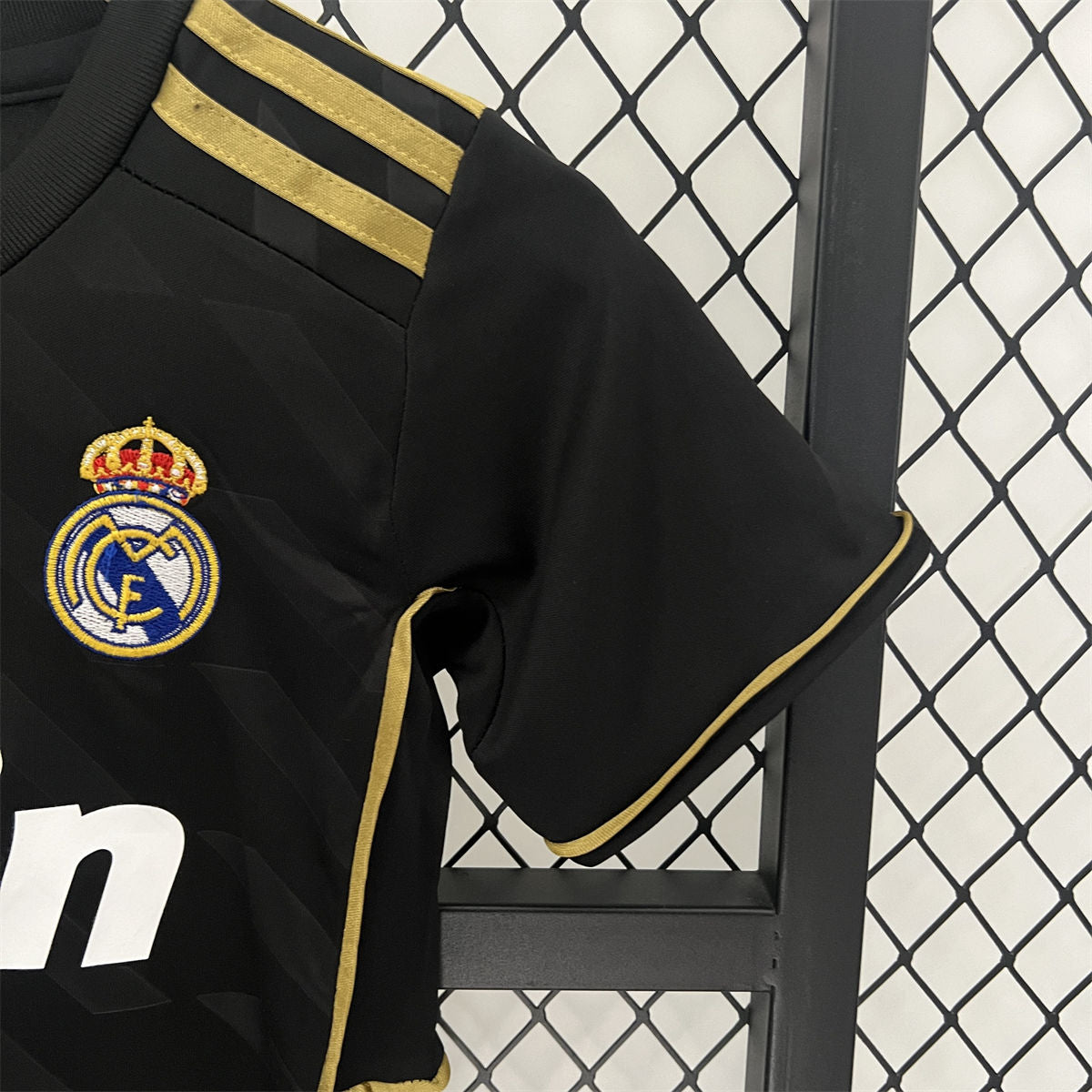 Kit Infantil Real Madrid 2 Retrô - 2011/12