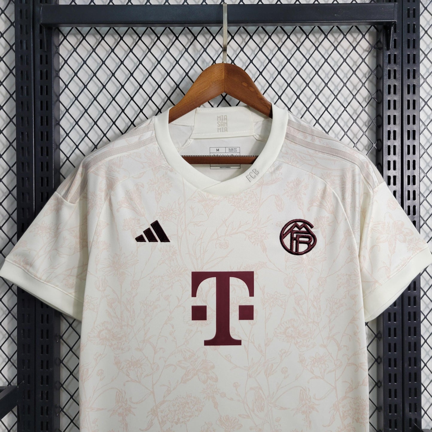 Camisa Bayern 3 - 23/24