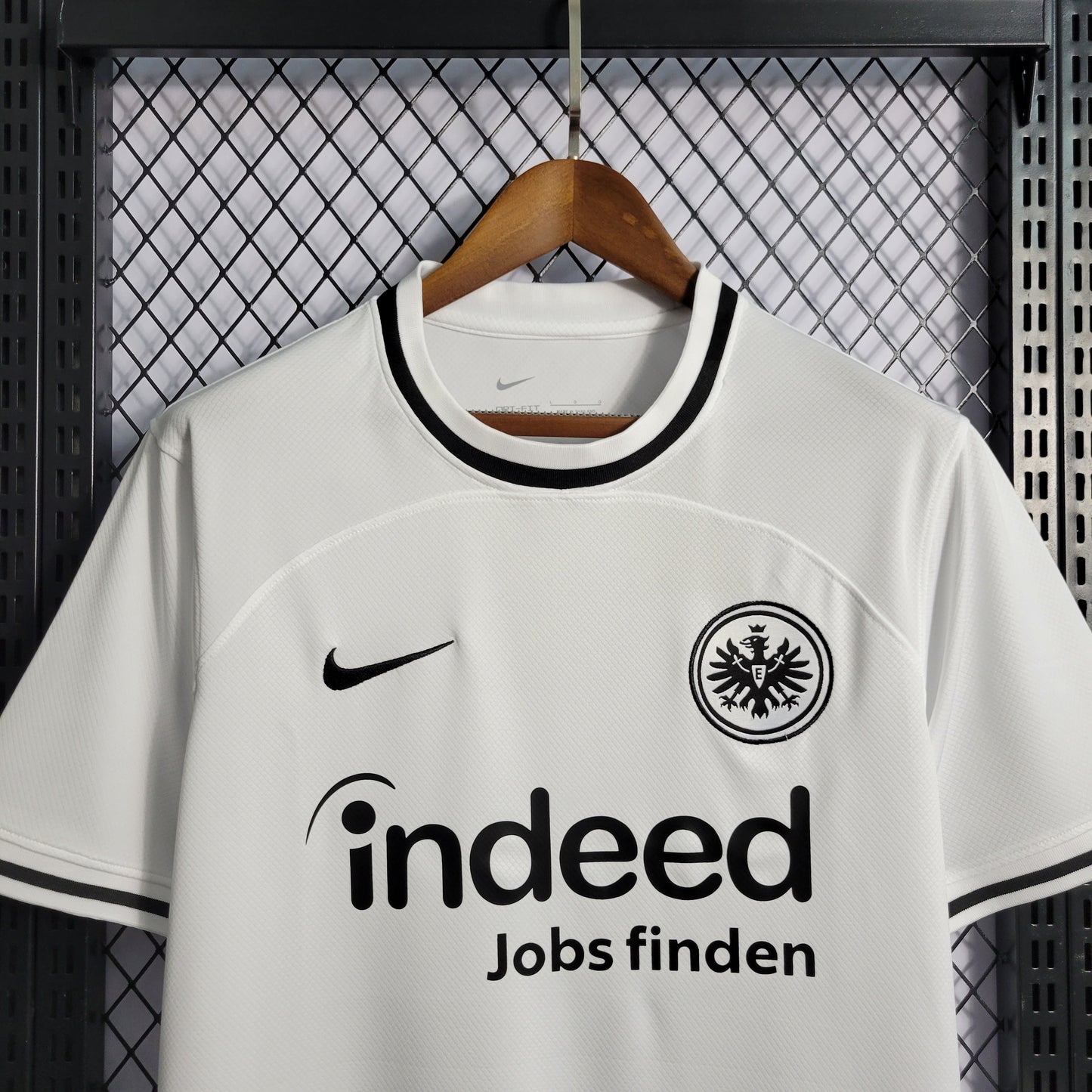 Camisa Eintracht Frankfurt 1 - 2022/23