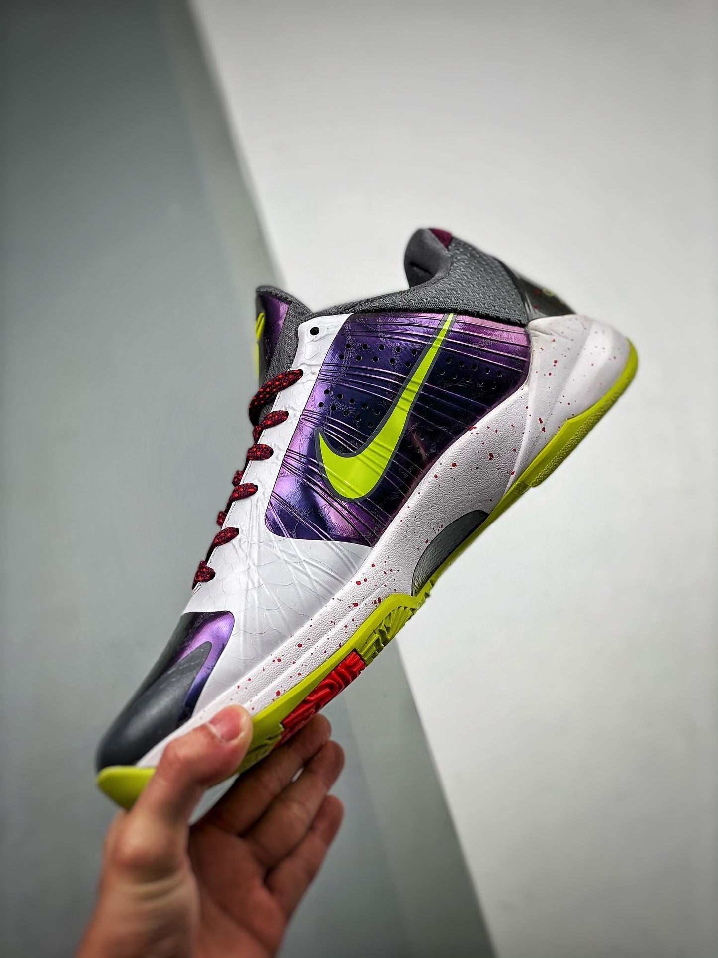 Nike Zoom Kobe 5 "Protro Chaos"