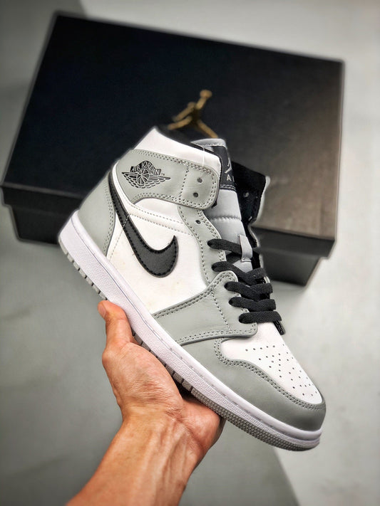 Air Jordan 1 Mid "Light Smoke Grey"