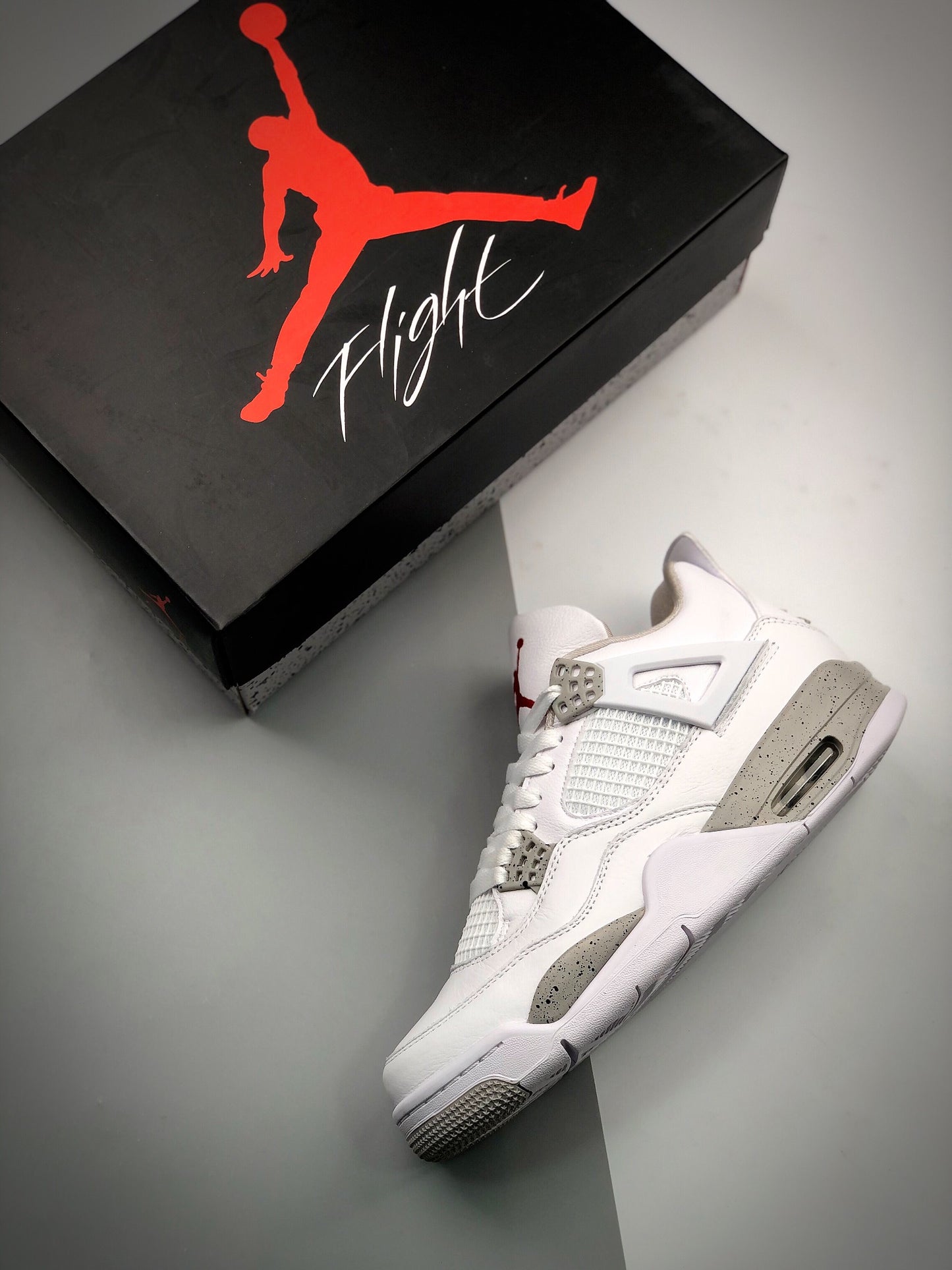 Nike Air Jordan 4 Retro "White Oreo"