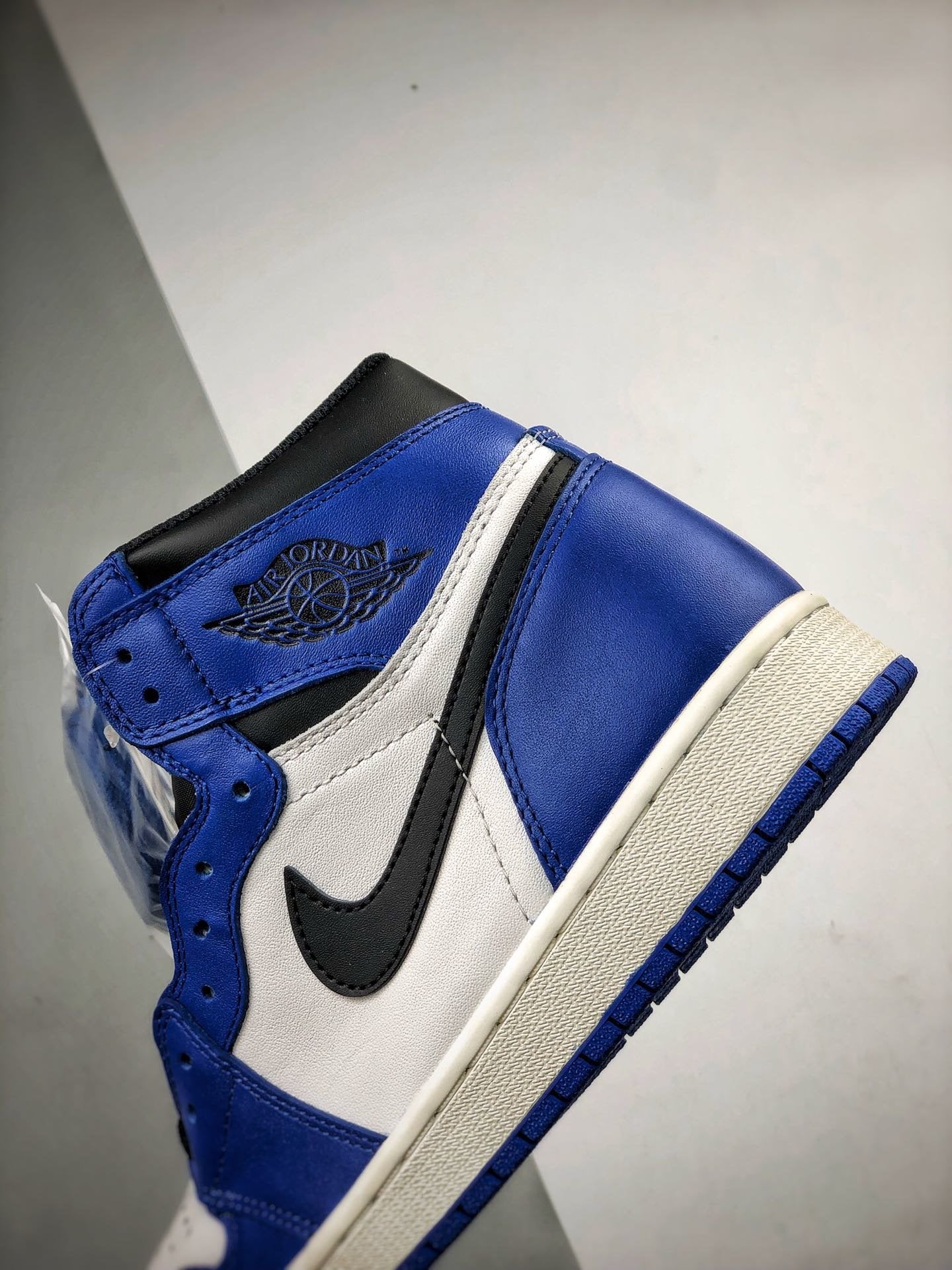 Air Jordan 1 Retro High "Game Royal"