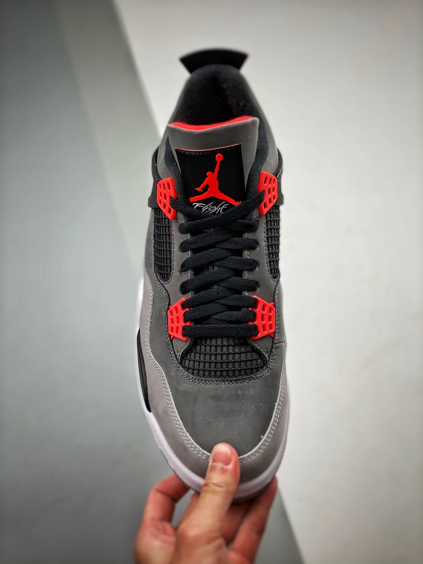 Air Jordan 4 Retro "Infrared"