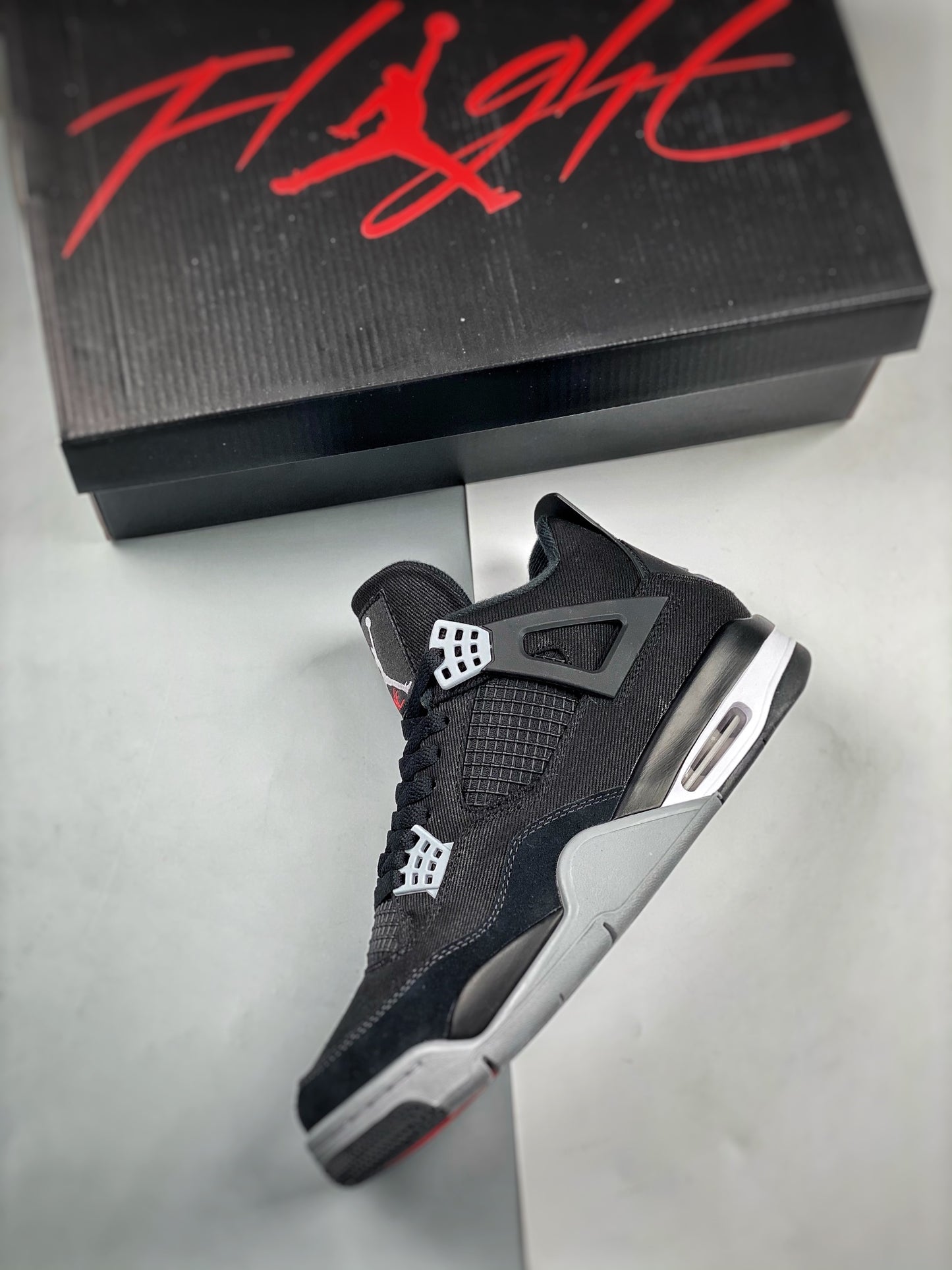 Air Jordan 4 SE "Black Canvas"