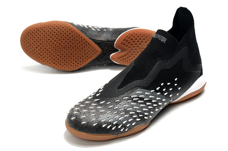 Adidas Predator Freak + - Preto - Futsal