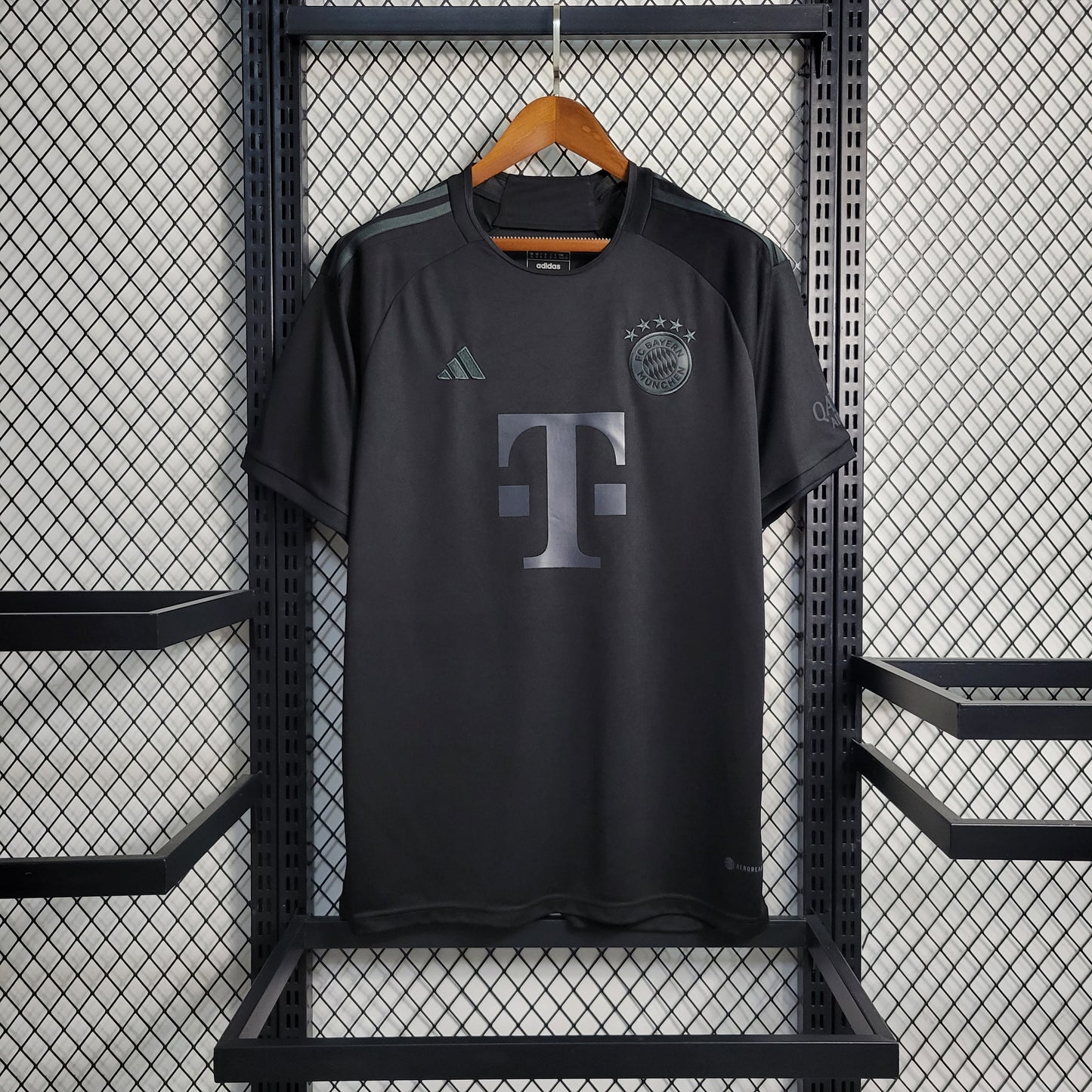 Camisa Bayern - Edição Especial Black - 23/24