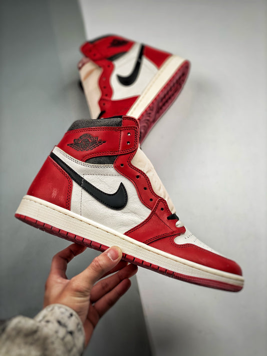 Air Jordan 1 - Retro High OG Chicago "Lost and Found"