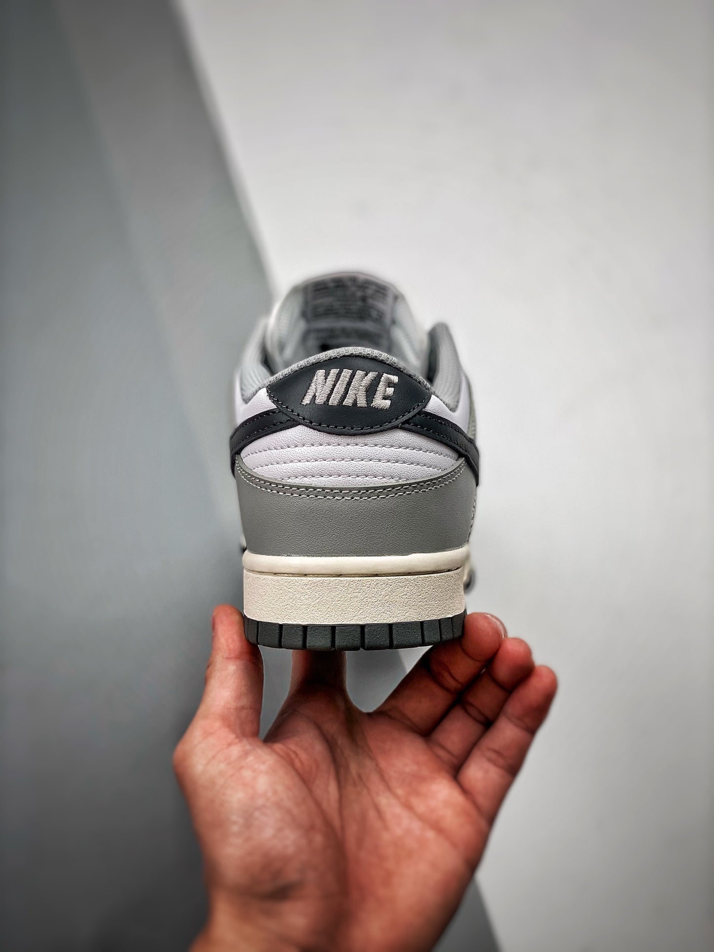 Nike Dunk Low 'Light Smoke Grey'