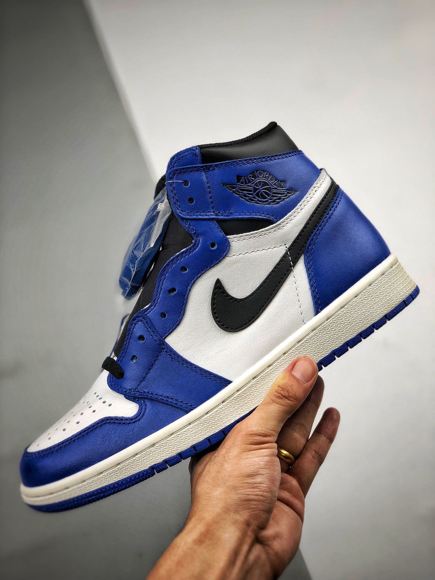 Air Jordan 1 Retro High "Game Royal"