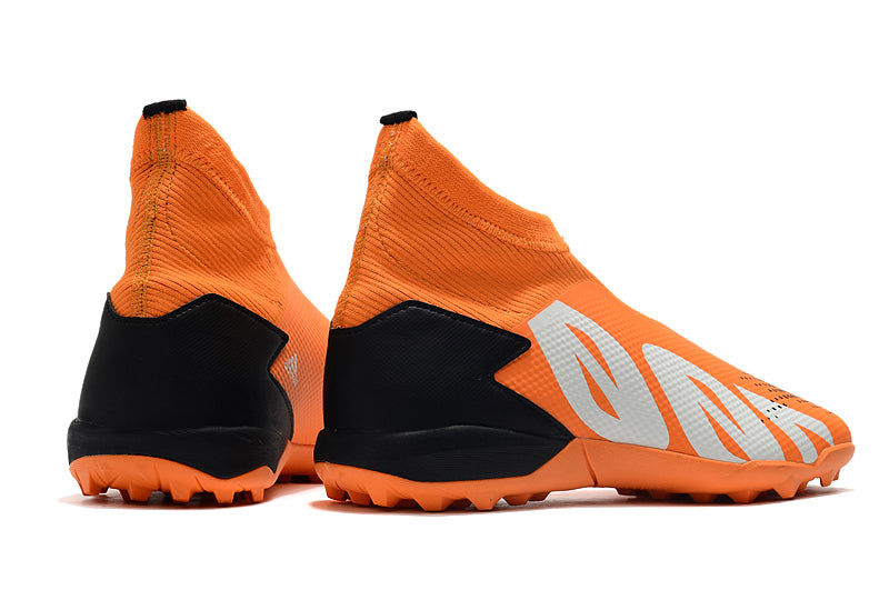 Adidas Predator 20.3 LacelessTF - Laranja (700) - Society