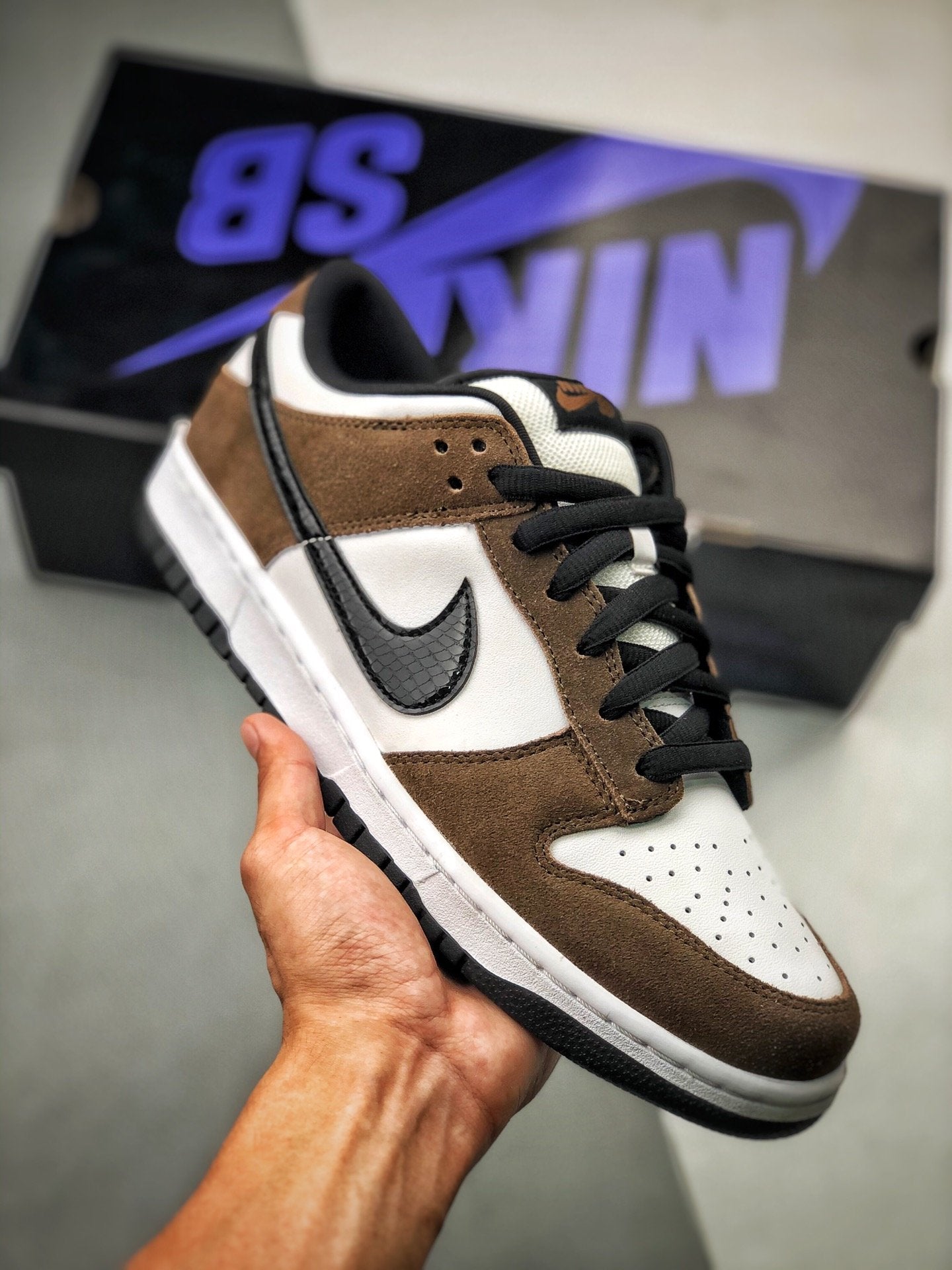 Nike SB Dunk Low SP "Trail End Brown"