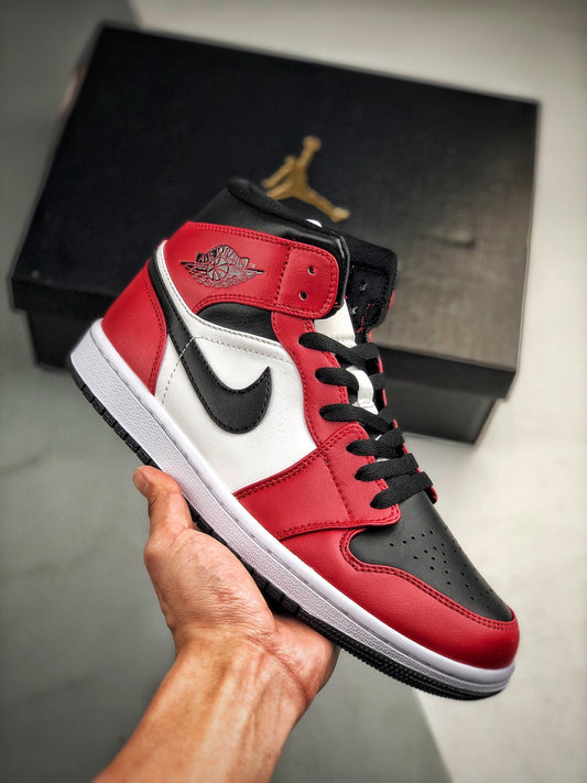 Air Jordan 1 Retro Mid "Chicago Black Toe"