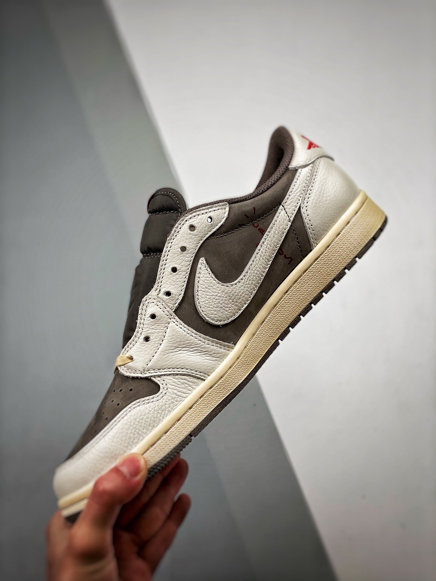 Travis Scott x Air Force 1 Low "Reverse Mocha"